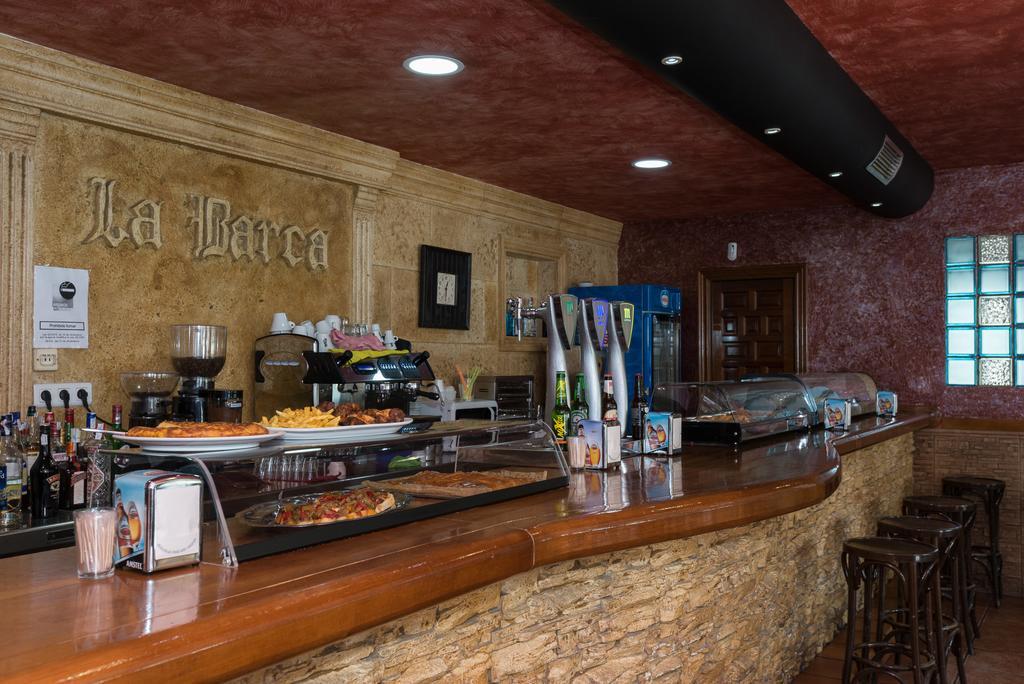 Hotel La Barca Pedro Munoz Luaran gambar