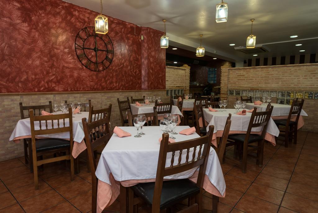 Hotel La Barca Pedro Munoz Luaran gambar
