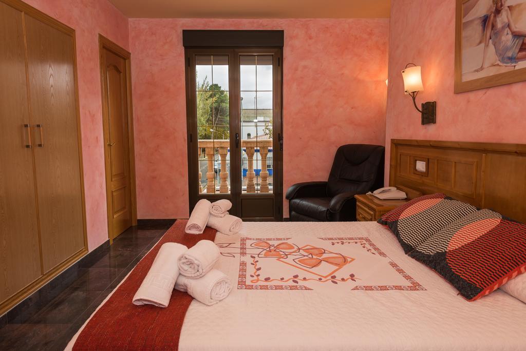 Hotel La Barca Pedro Munoz Luaran gambar