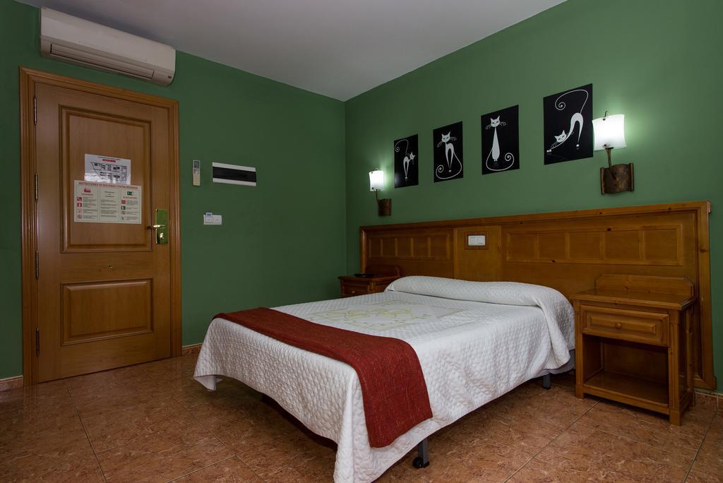 Hotel La Barca Pedro Munoz Luaran gambar